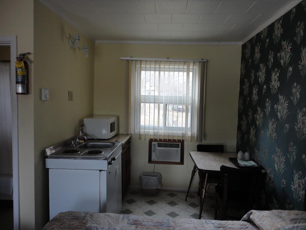 Hipwell'S Motel Fonthill Zimmer foto